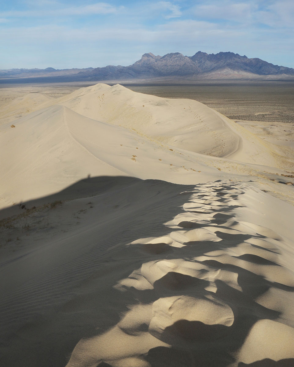 Hike Kelso Dunes in Mojave National Preserve, California - Stav is Lost