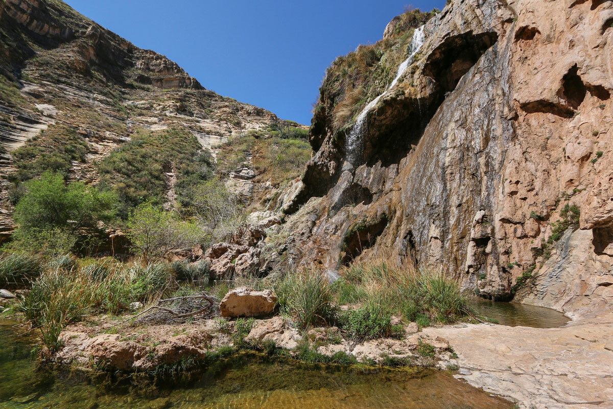 Hike Sitting Bull Falls and Spring in Lincoln National Forest, New Mexico - Stav is Lost