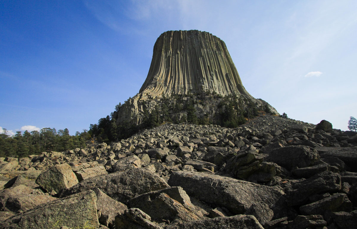 Hike Devils Tower Trail in Devils Tower National Monument, Wyoming - Stav is Lost