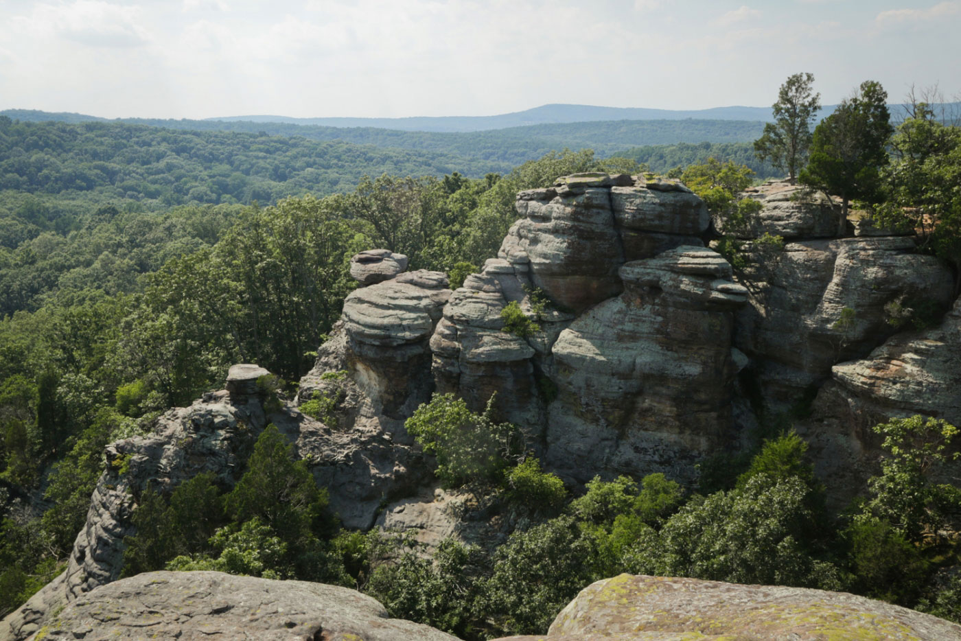 Hike Garden of the Gods and Indian Point in Shawnee National Forest, Illinois - Stav is Lost
