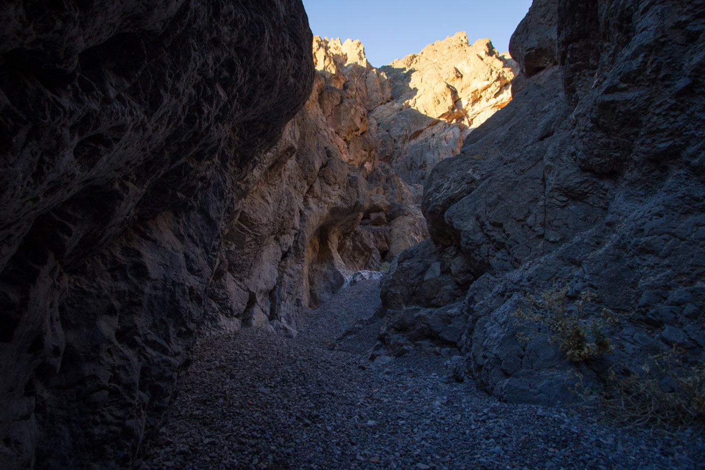 Hike Palmer Canyon Narrows via The Badlands in Death Valley National Park, California - Stav is Lost