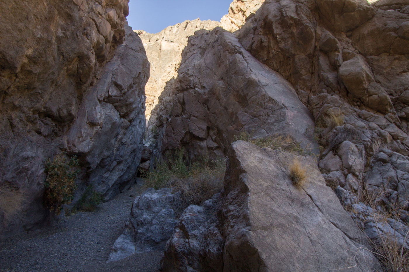 Hike Slit Canyon in Death Valley National Park, California - Stav is Lost