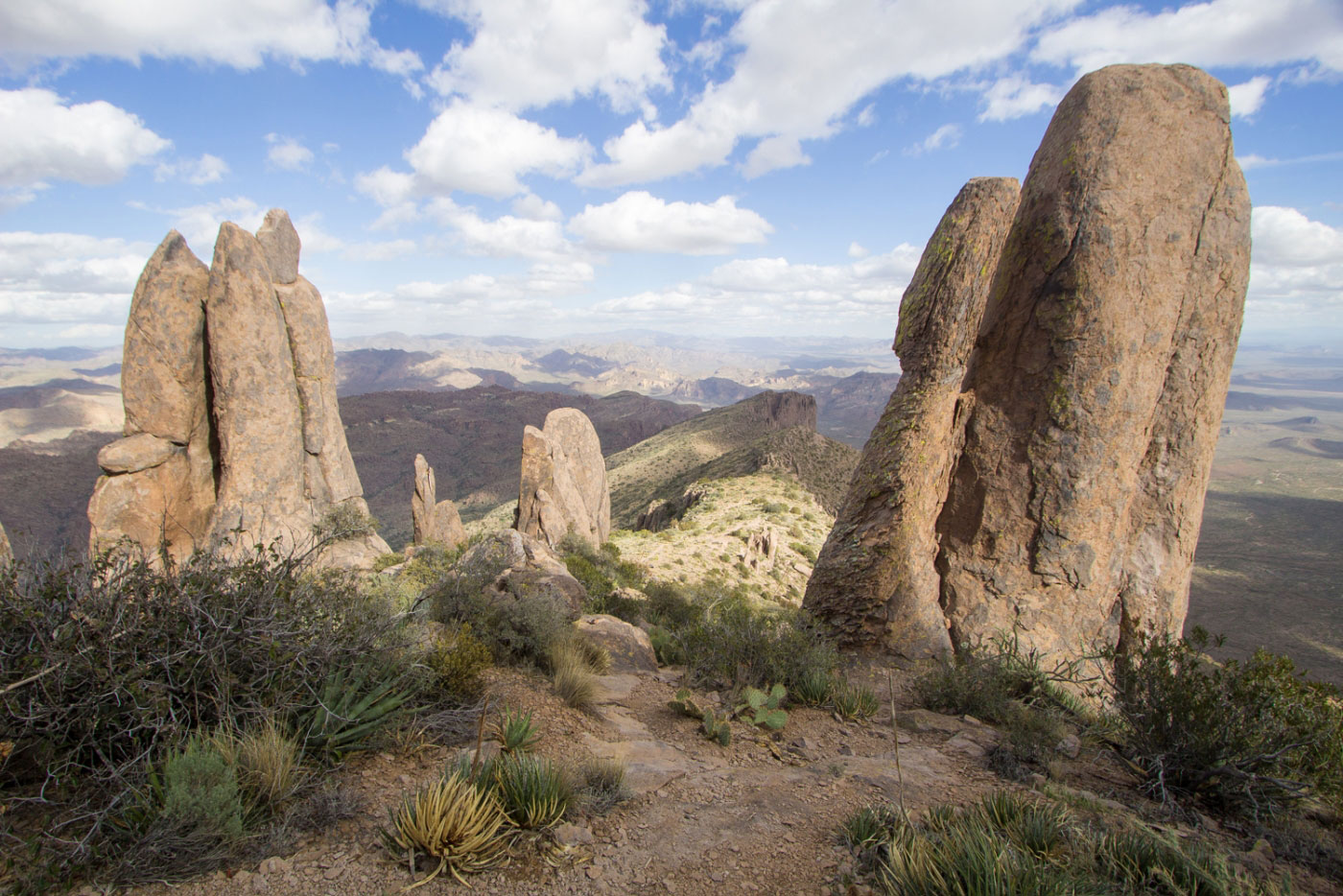 Hike Superstition Peak via Carney Springs in Tonto National Forest, Arizona - Stav is Lost