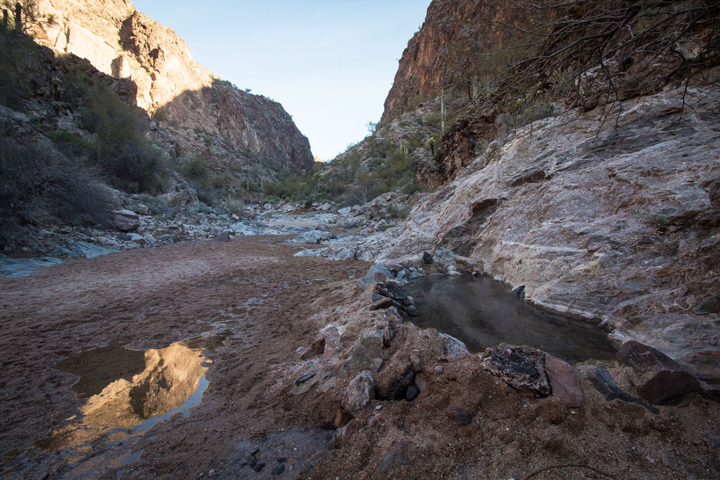 Hike Kaiser Hot Spring in Burro Creek BLM, Arizona - Stav is Lost