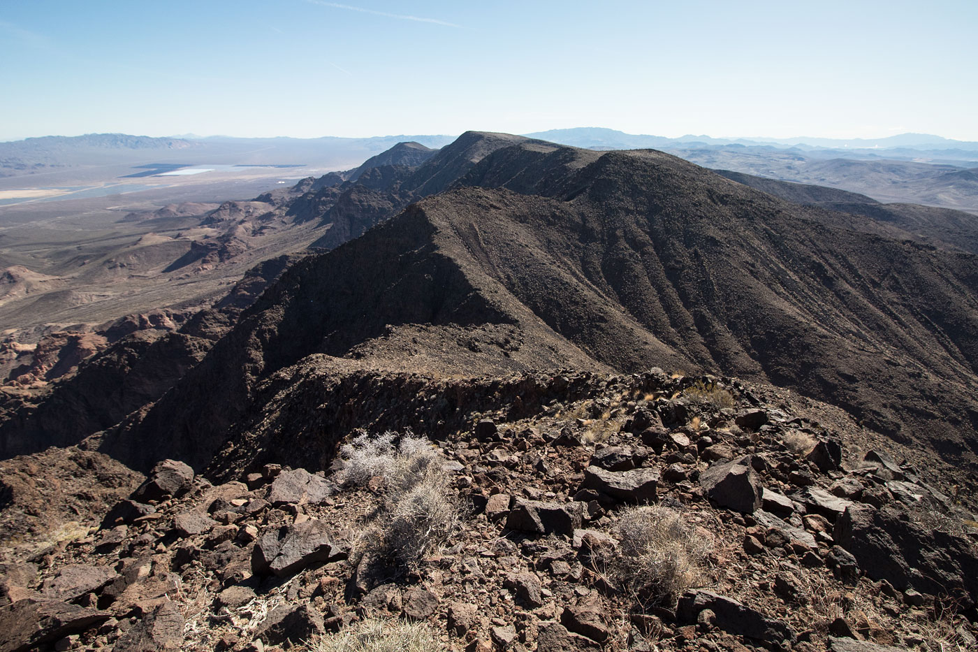 Hike Black Mountain, Fracture Ridge, North McCullough Mountain in Sloan Canyon National Conservation Area, Nevada - Stav is Lost
