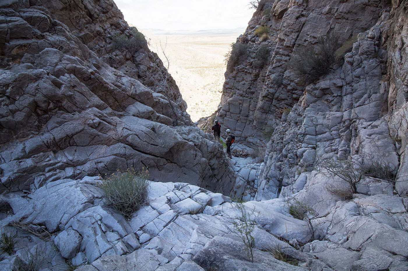 Canyoneer Antenna Canyon in State Line Hills BLM, Nevada - Stav is Lost