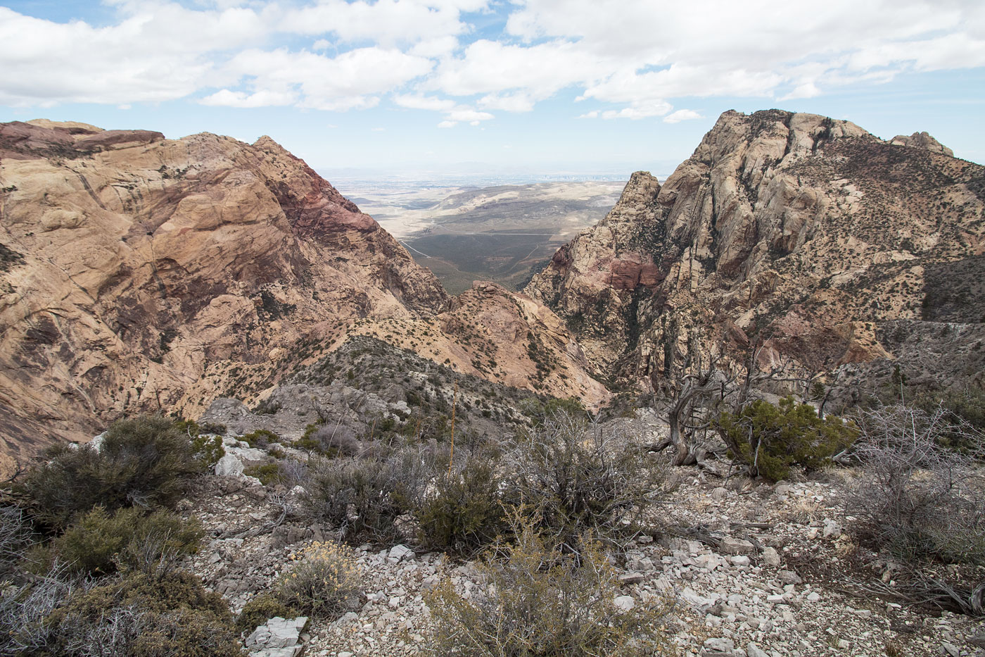 Hike Oak Peak and Oak Creek Overlook in Red Rock Canyon National Conservation Area, Nevada - Stav is Lost