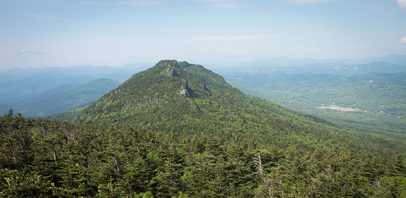 Hike Grandfather Mountain via Profile Trail in Grandfather Mountain State Park, North Carolina - Stav is Lost
