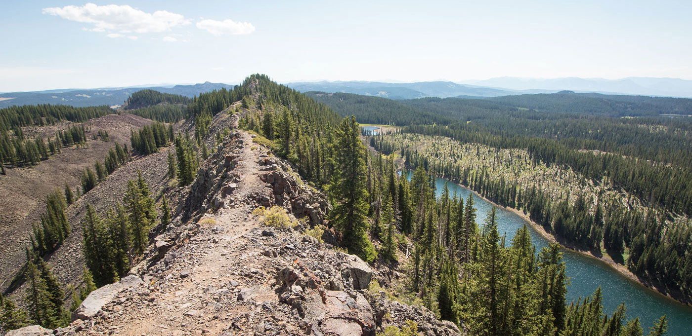Hike Crag Crest Trail Loop in Grand Mesa National Forest, Colorado - Stav is Lost