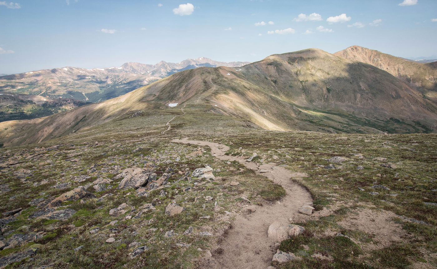 Hike Mount Sniktau and Cupid in Arapaho National Forest, Colorado - Stav is Lost
