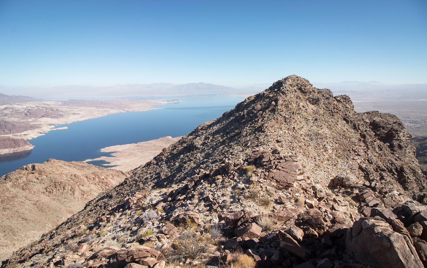 Hike Arch Mountain in Lake Mead National Recreation Area, Arizona - Stav is Lost