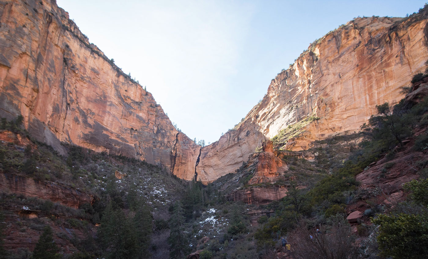 Hike Boynton Canyon Trail in Coconino National Forest, Arizona - Stav is Lost