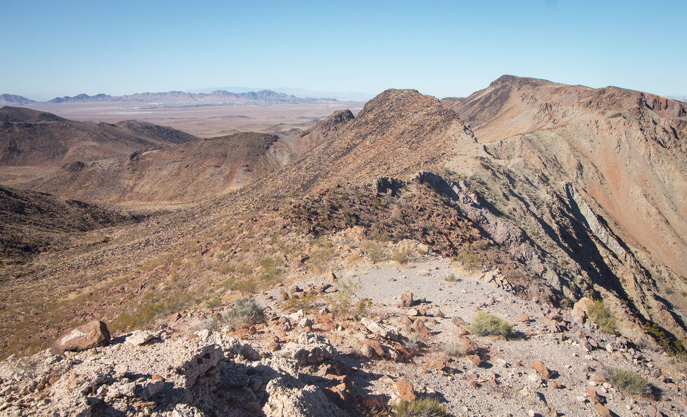 Hike Pilot Cone and Pilot Mesa Loop in Lake Mead National Recreation Area, Nevada - Stav is Lost
