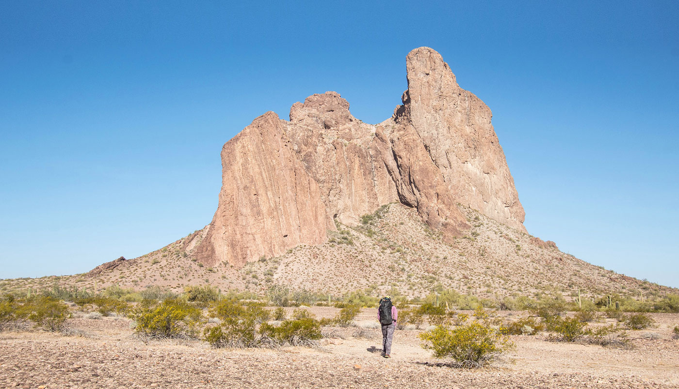 Hike Courthouse Rock in Eagletail Mountains Wilderness, Arizona - Stav is Lost