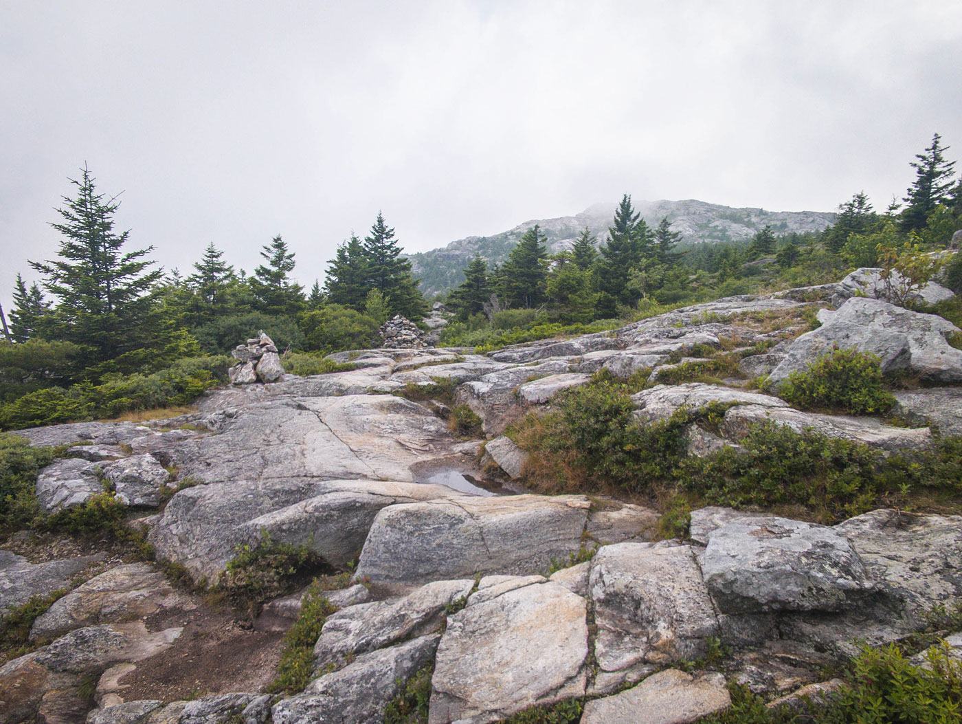 Hike Mount Monadnock in Monadnock State Park, New Hampshire - Stav is Lost