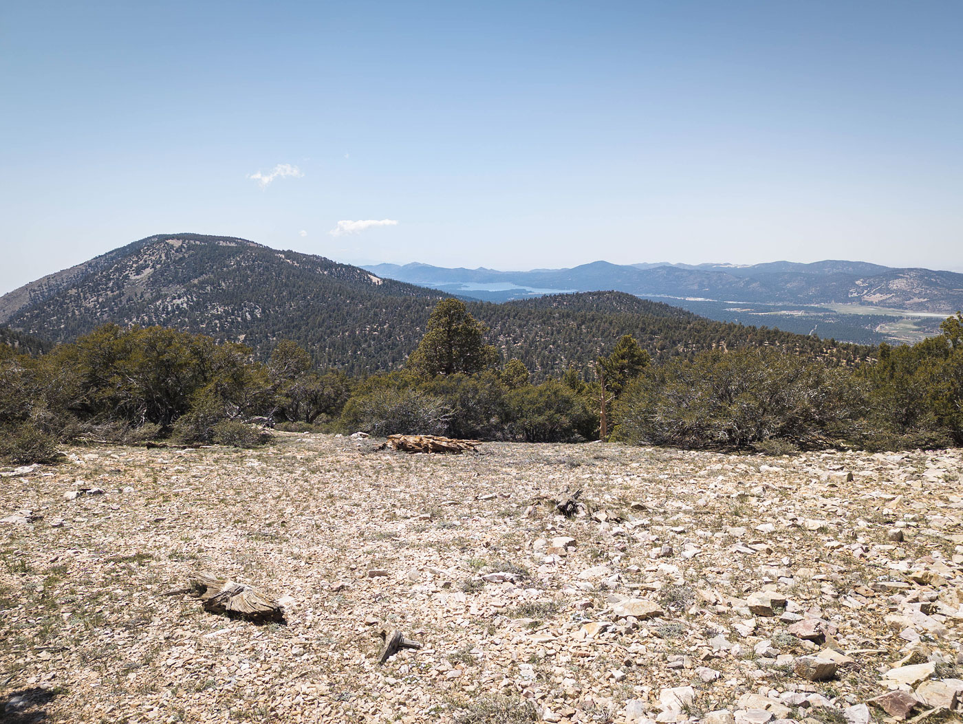 Hiking Lightning Gulch Point and Onyx Peak in San Bernardino National